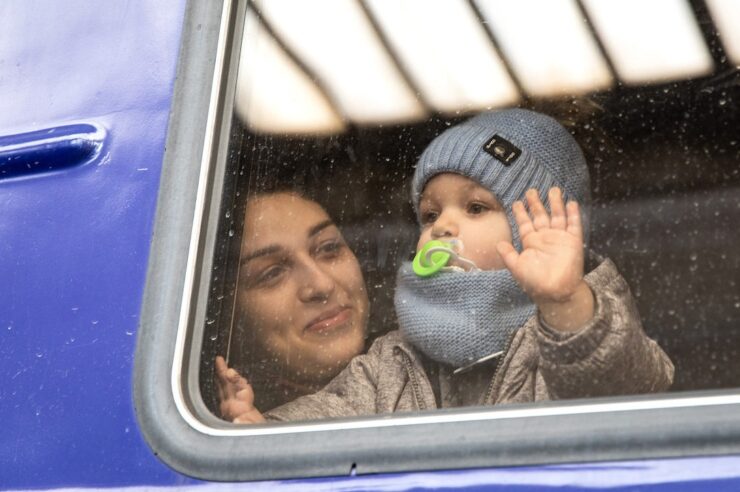 Image for How to support Ukrainian refugees arriving in the UK